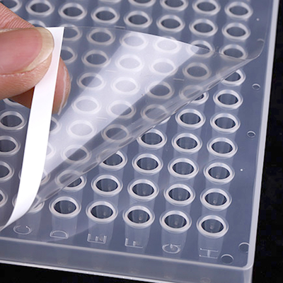 Υψηλή απαντητική PCR μη-διαπερατή ταινία 96 καλά PCR ταινιών Microplate διαφανής σφραγίζοντας σφραγίζοντας ταινία πιάτων